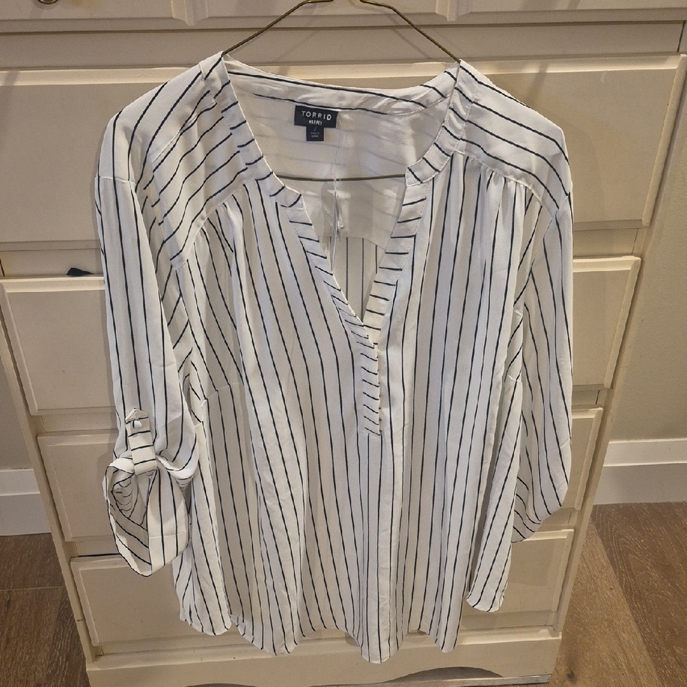 NWT Torrid White Blouse with Black Stripes